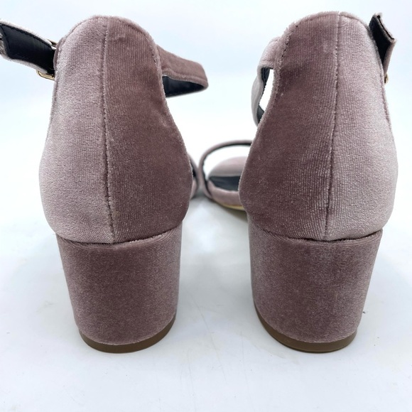 NWOT Catherine Malandrino Velvet Sandals- size 6 - Picture 6 of 7